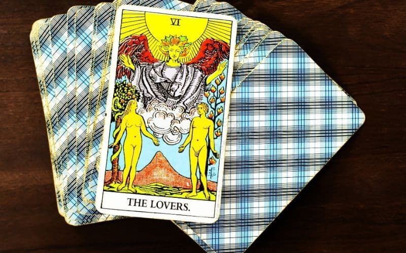 Giới thiệu về lá bài The Lovers