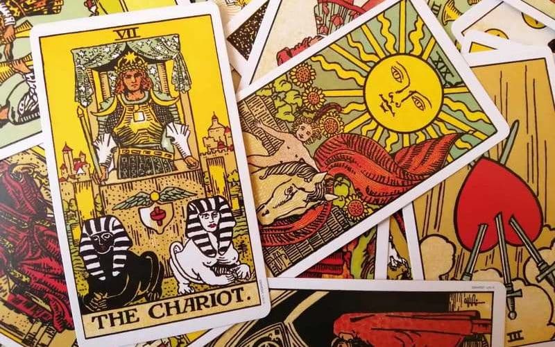 Ý nghĩa lá The Chariot khi lá bài ngược