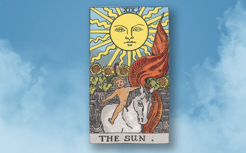 Ý nghĩa lá bài The Sun khi phối hợp với các lá khác